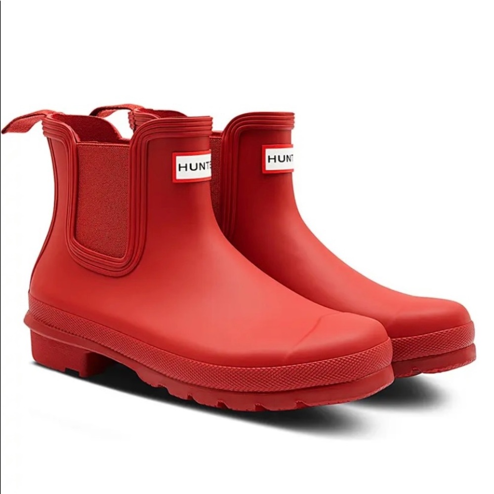 Hunter women’s 10 RED
